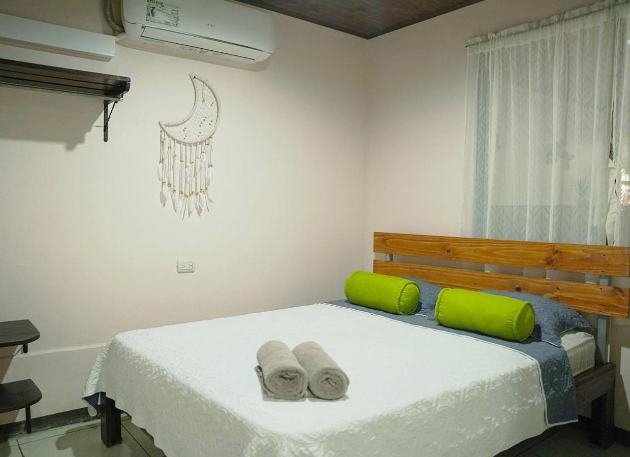 Apartamentos Y Studios Brisas Del Mar Santa Teresa Playa Santa Teresa  Екстериор снимка